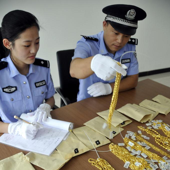 春節前黃金制品成出入境旅客“新(xīn)寵...